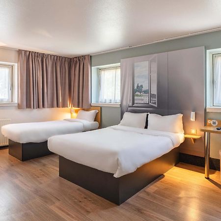 บีแอนด์บี โฮเทล ลียง ซองทร์ มงแปลซีร์ Hotel ภายนอก รูปภาพ